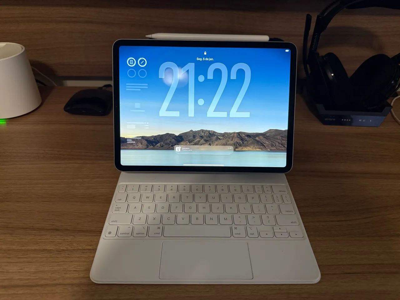 Apple iPad Pro M2 11 256GB + Magic Keyboard + Apple Pencil 2