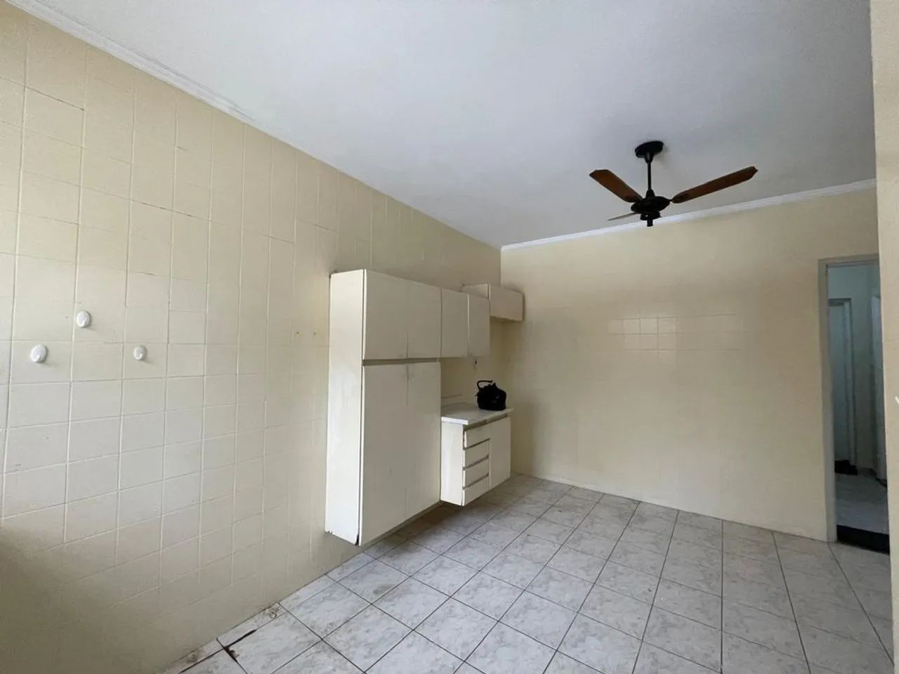 Apartamento de 2 Dormitórios com Sacada no Centro de Peruíbe - Foto 5