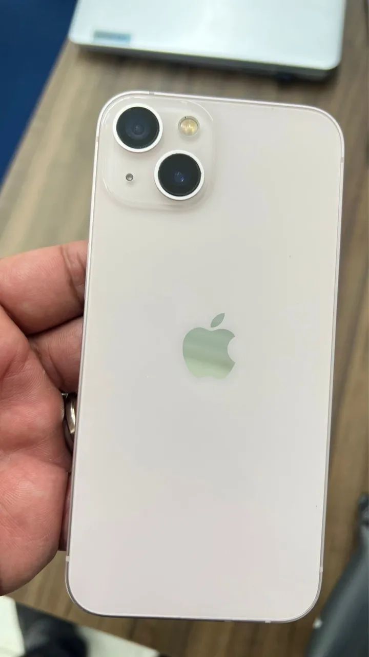 iPhone 13 - rose - 128gb  - Foto 2