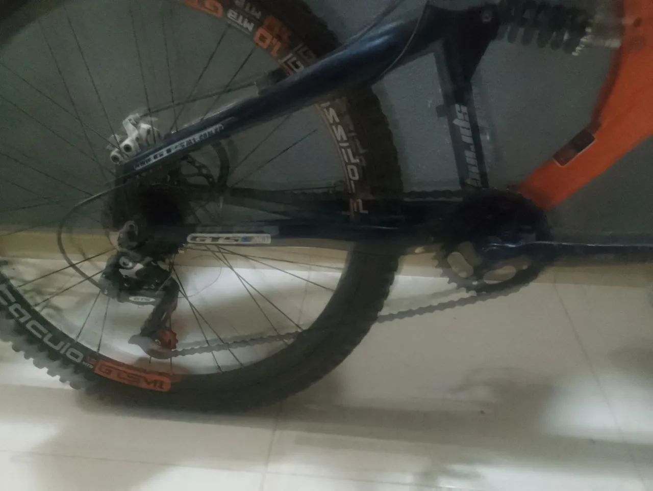 Bicicleta aro 26 - Foto 4