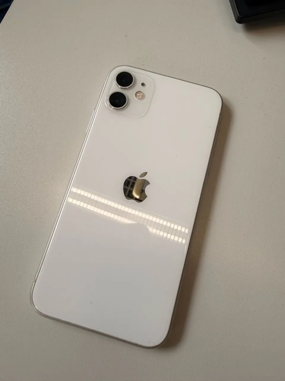 VENDO IPHONE 11 64g