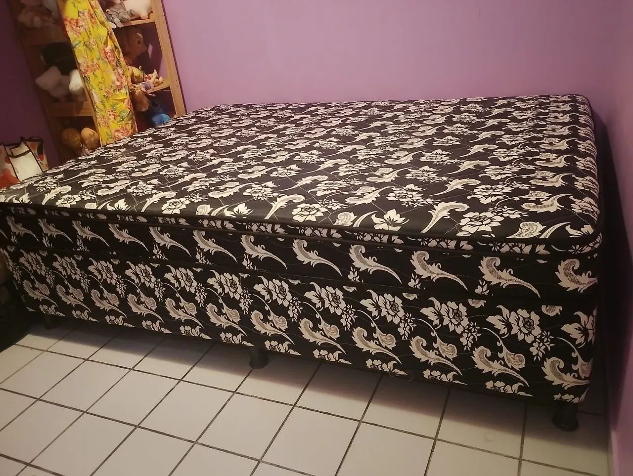 Cama box