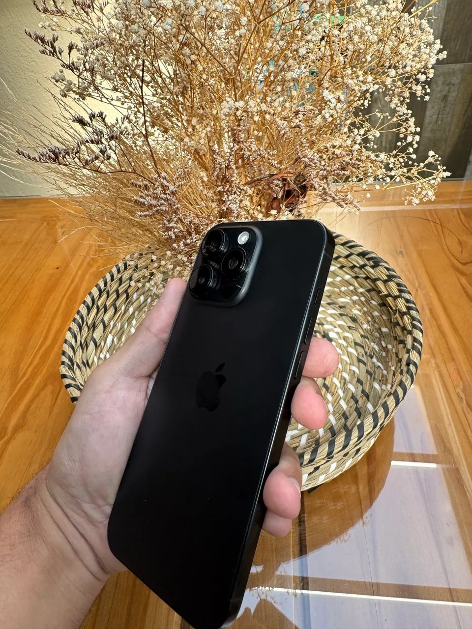 iPhone 16 pro Max 256Gb (aceito trocas) - Foto 2