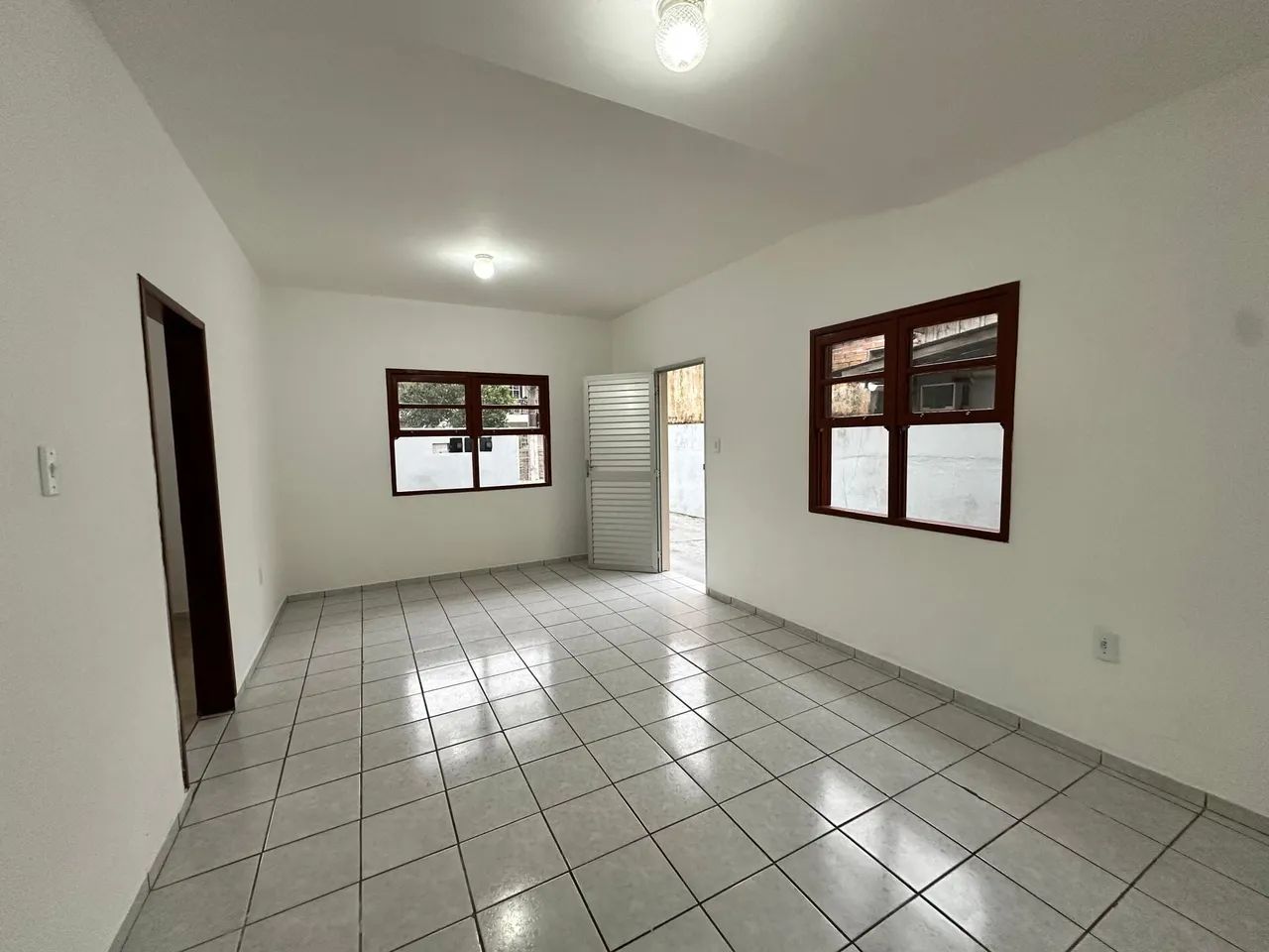 Apartamento térreo no Pântano do Sul, Florianópolis/SC - Foto 4