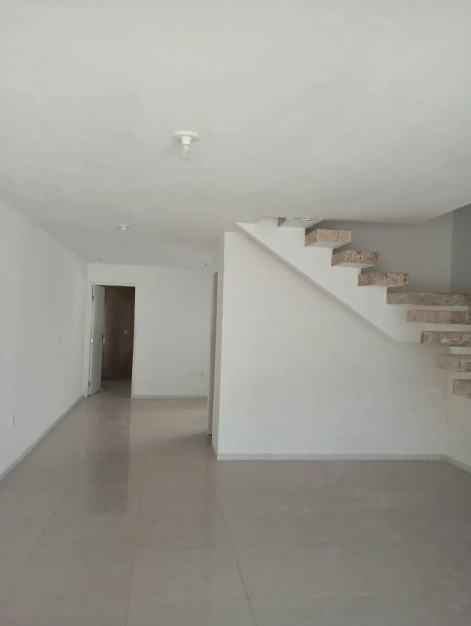 Alugo casa 3 suites - Foto 3