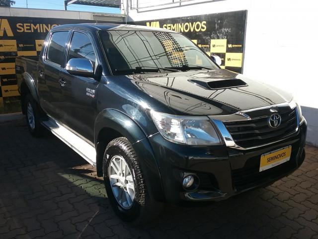 TOYOTA HILUX 3.0 SRV 4X4 CD 16V TURBO INTERCOOLER DIESEL 4P AUTOMÁTICO