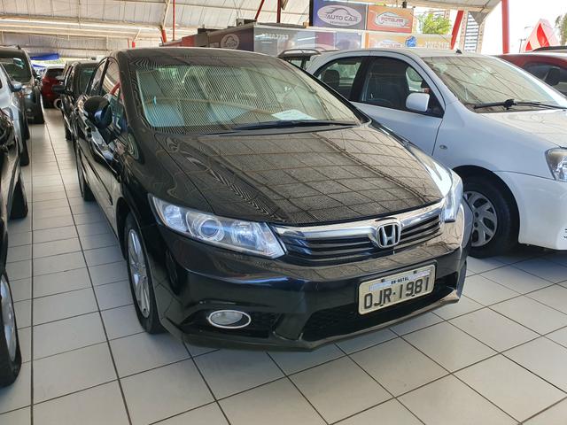 Honda Civic LXL 1.8 2013 Automático