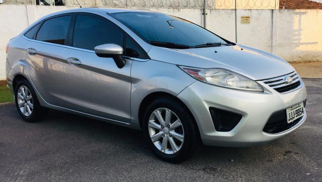 New Fiesta Sedan 1.6 Completo - Foto 2