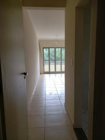 Apartamento Residencial Porto Seguro 82 m² sendo 03 dormitórios completo com armários - Foto 4
