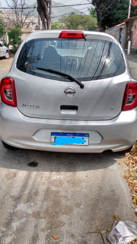 Nissan march