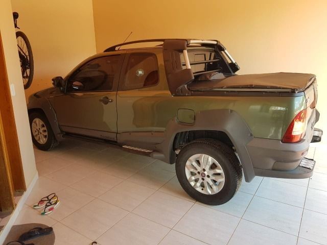 '' Oportunidade, Strada Adventure Cabine Dupla 1.8 Automática Flex 2013/2013, completa. '' - Foto 4