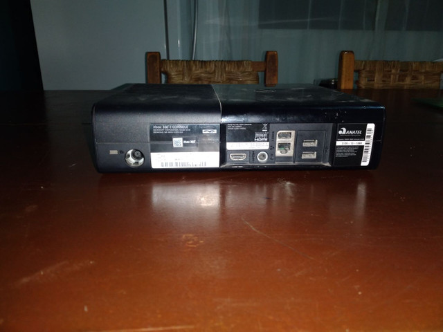 VENDO XBOX360 SEMI- NOVO COM KINECT - Foto 2