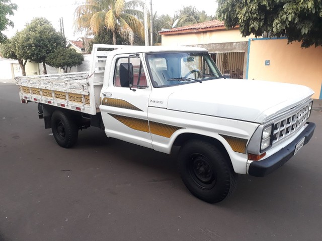 FORD F.2.000 MWM 229 HIDRÁULICA ANO 81 RARIDADE VALOR 45.000 SÓ VENDE CONTATO *