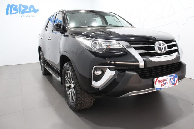 TOYOTA HILUX SWSRXA4FD