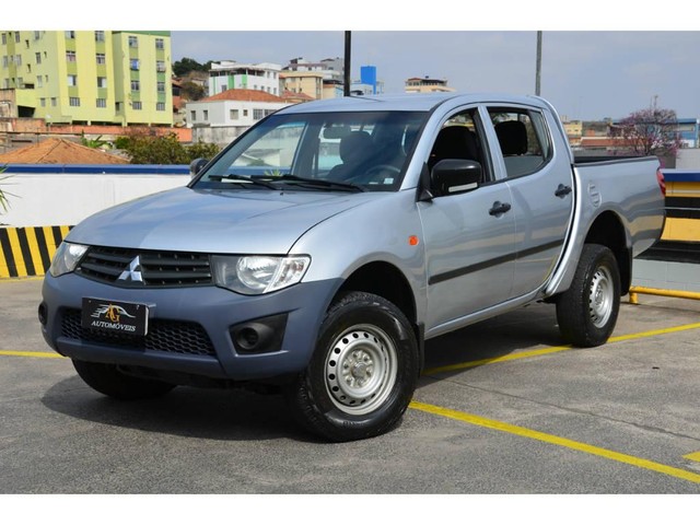 MITSUBISHI L200 TRITON GL 3.2 CD TB INT. DIES. MEC.