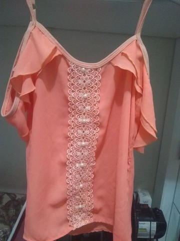 Blusa Laranja tamanho M 10,00 - Foto 2
