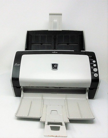 Scanner De Mesa De Alta Velocidade Duplex Fujitsu Fi 6130 Fi 6140.