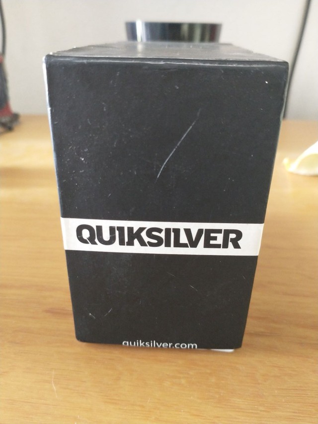 Caixa de relógio Quicksilver 