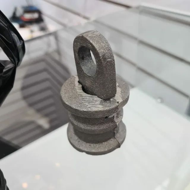 Cadeado de piso para porta de aço - Porta rolo de comércio  - Foto 3