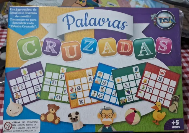 Jogo Quadra- Desafio lógico, quebra cabeça - Brinquedos Educativos