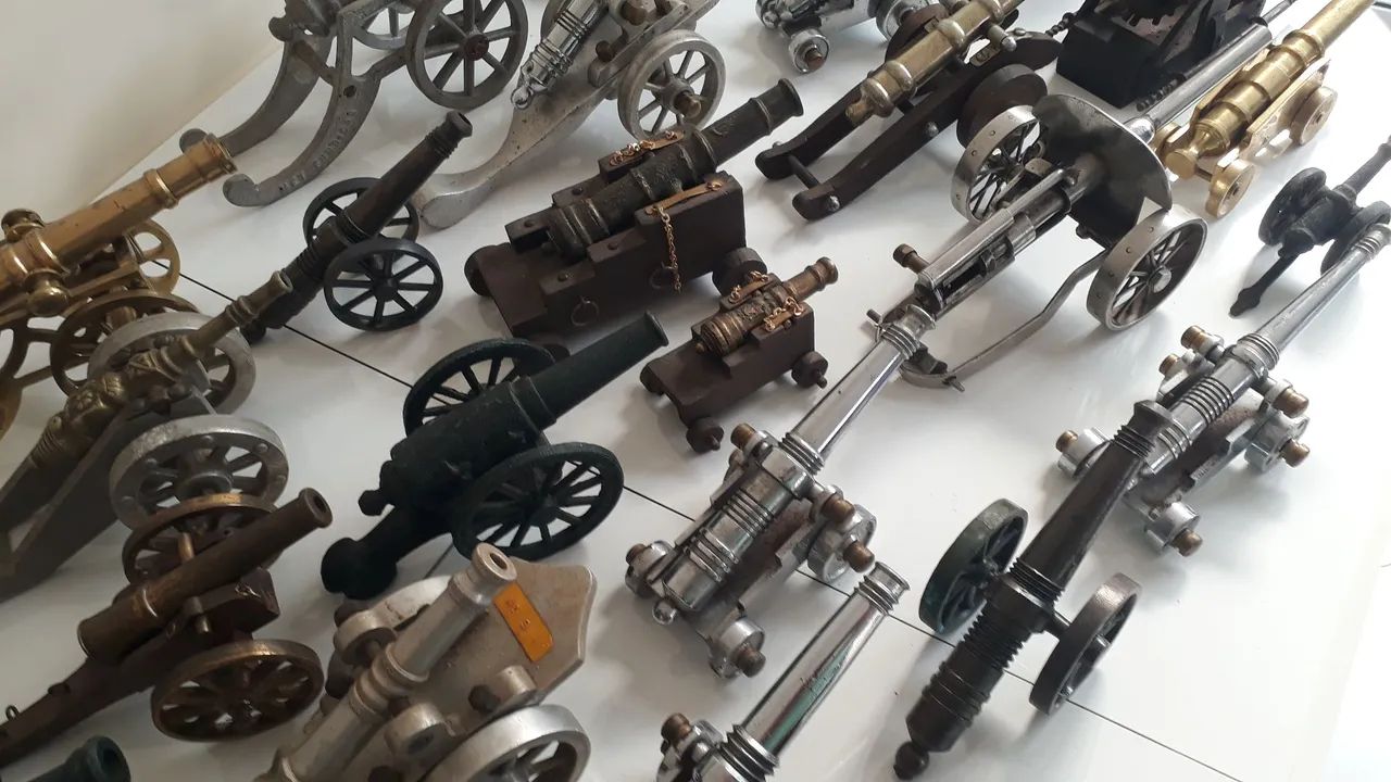 Coleção de Canhões de Metal - Miniaturas - Foto 5