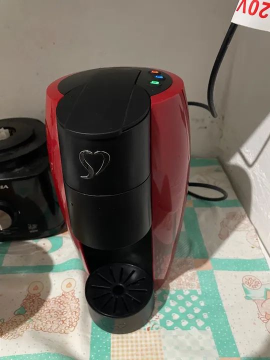 Cafeteira Lov 3 corações  - Foto 4