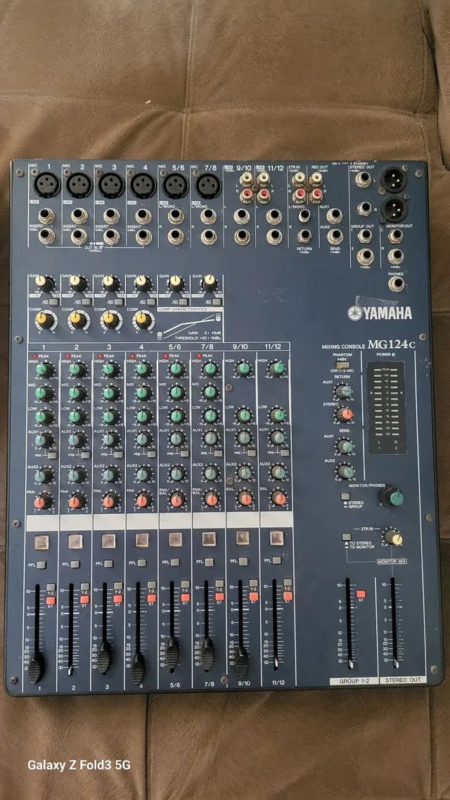 Mesa de som Yamaha  - Foto 2