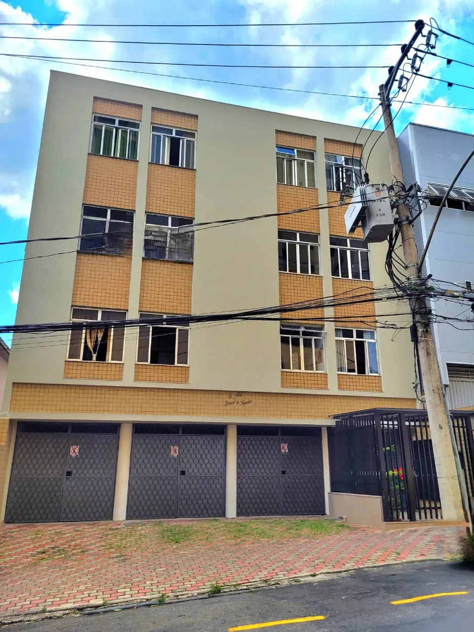 Apartamento com 2 Quartos, à venda no bairro Passos, Juiz de Fora - MG