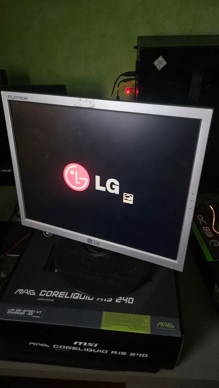 Monitor LG 
