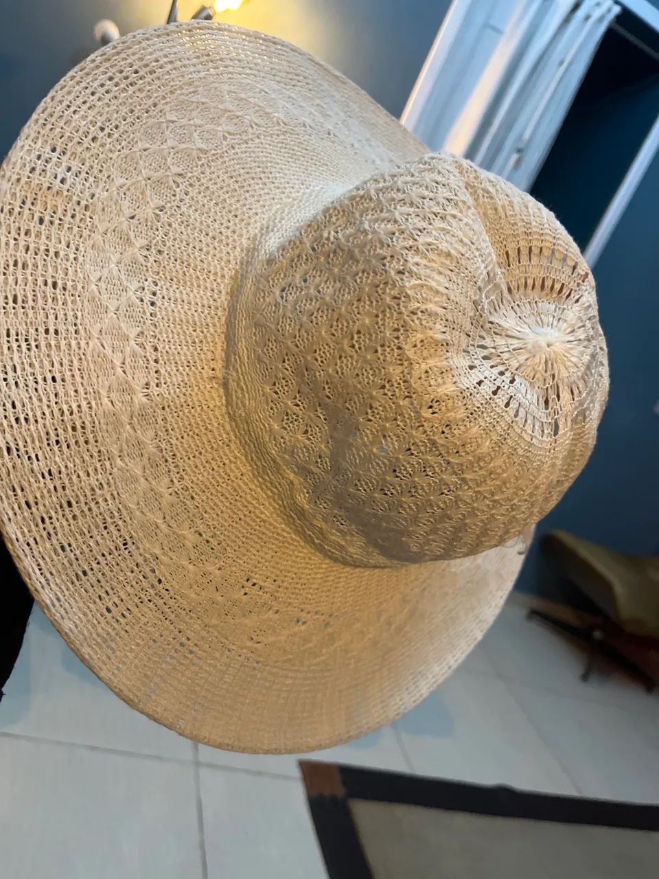 Chapéu lindo e estiloso 70 reais lindo  - Foto 3