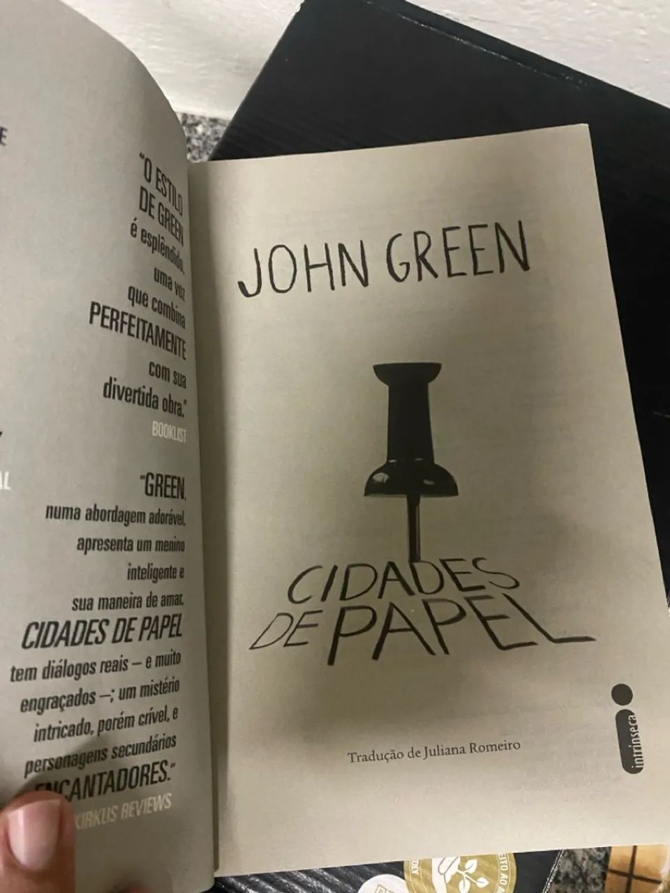 Cidades de Papel - John Green - Foto 3