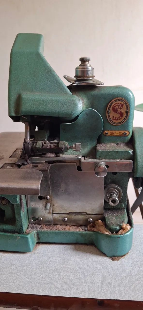 Máquina overlock 64316687301635122