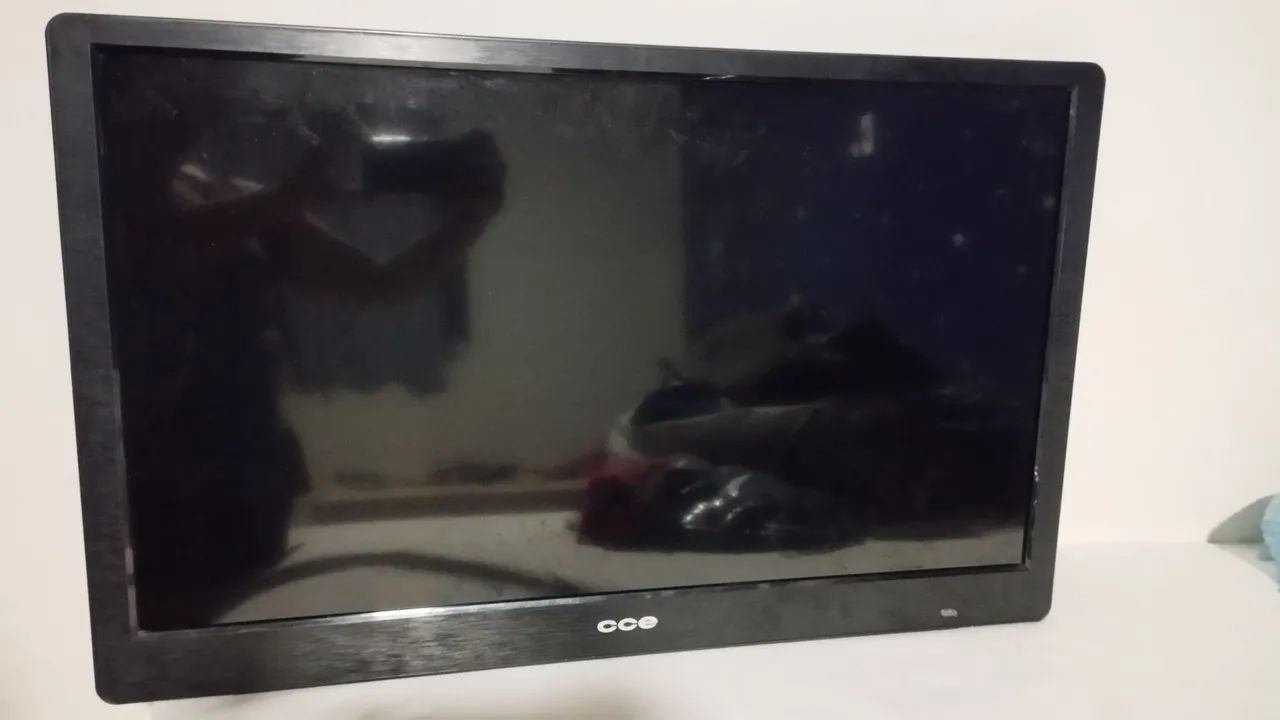 TV LED CCE 32 polegadas
