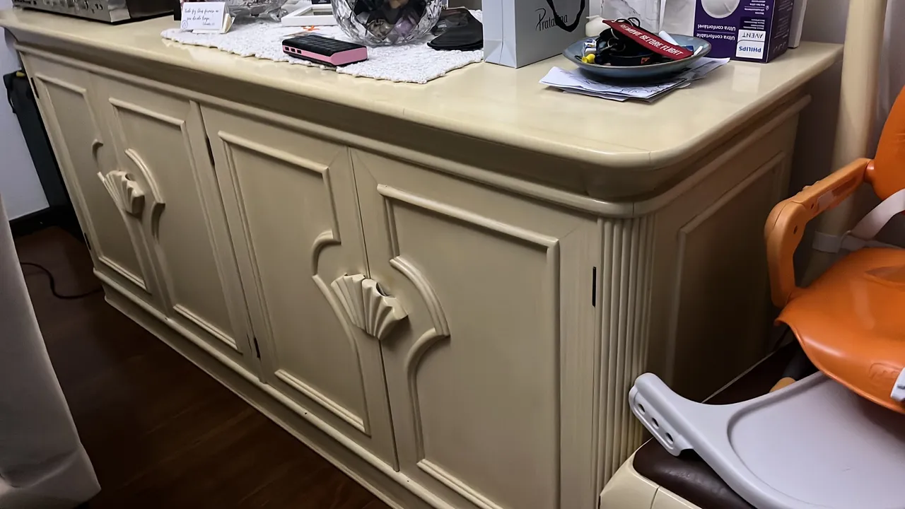 Balcão Buffet tipo Aparador Clássico em Madeira - Elegância para sua Casa
