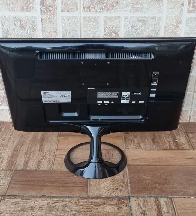 Monitor TV  Samsung  24 pol. 1080 Full HD HDMI vga RS 370 reais  - Foto 4