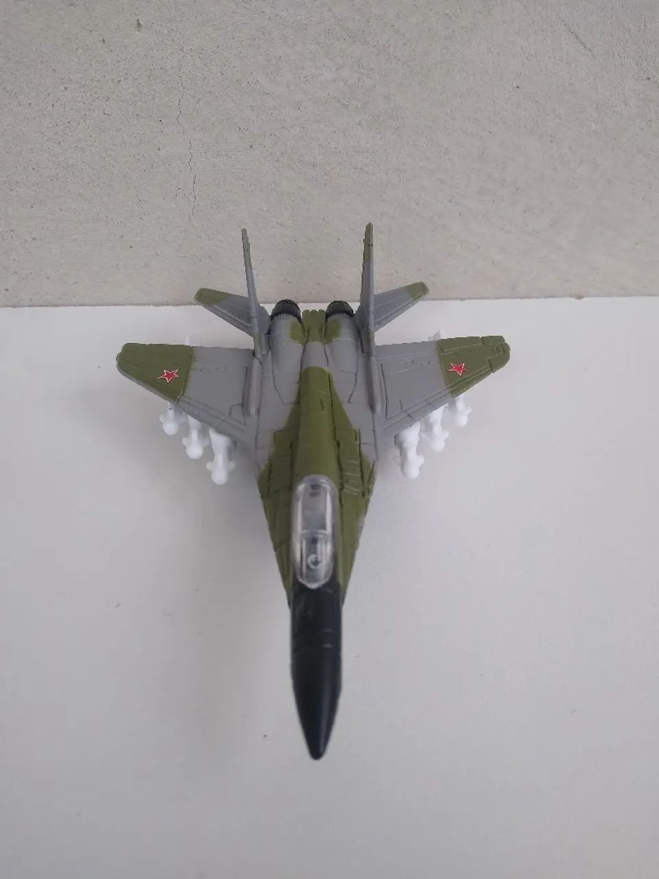 Miniatura Maisto Tailwinds  - Foto 3