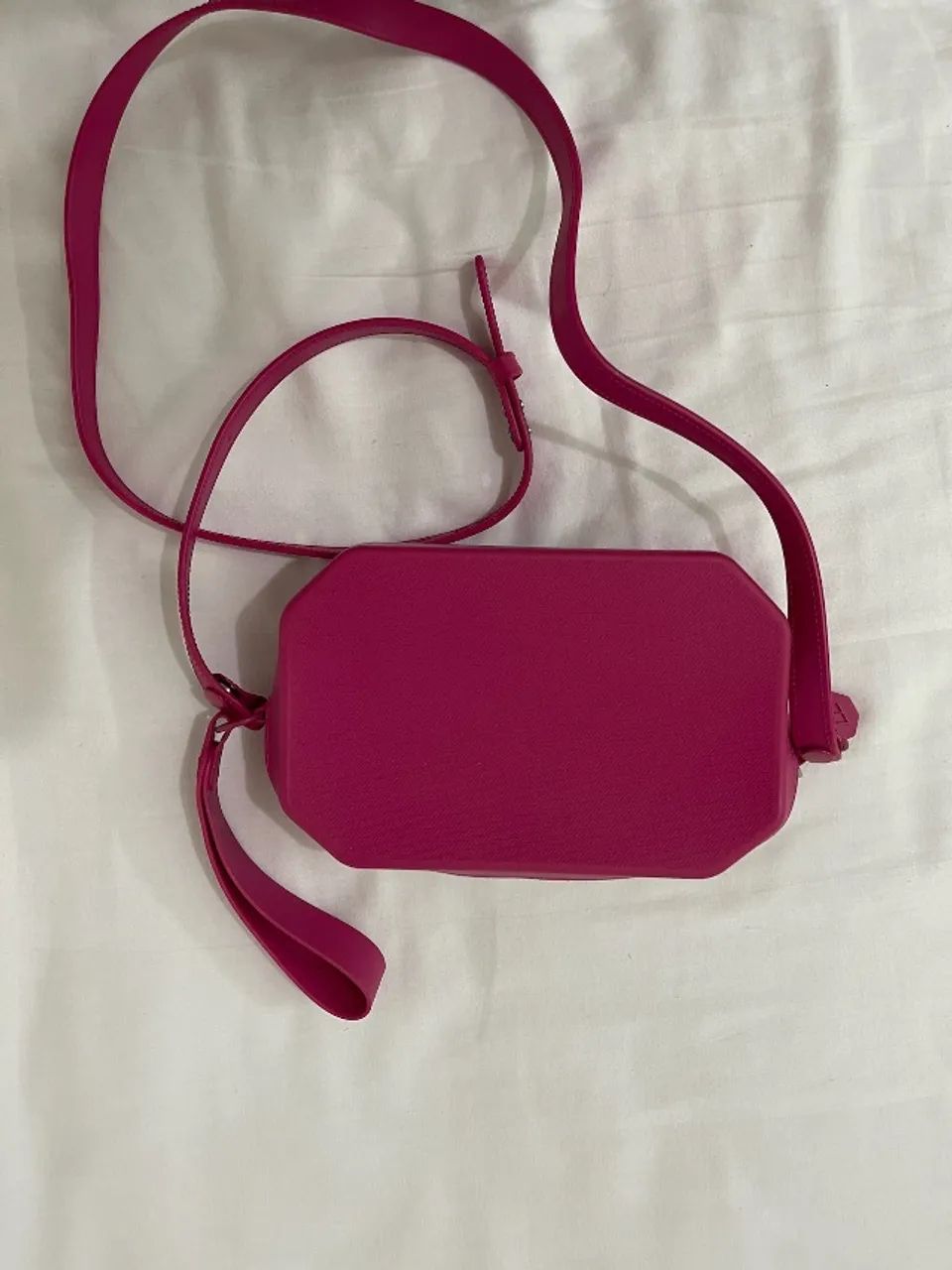 Bolsa transpassada Arezzo rosa nunca usada - Foto 2