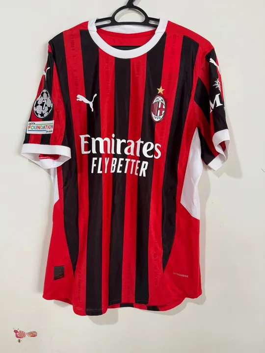 Camisa Milan 2024-25 Rafael Leao Versao Jogador RP Tailandesa