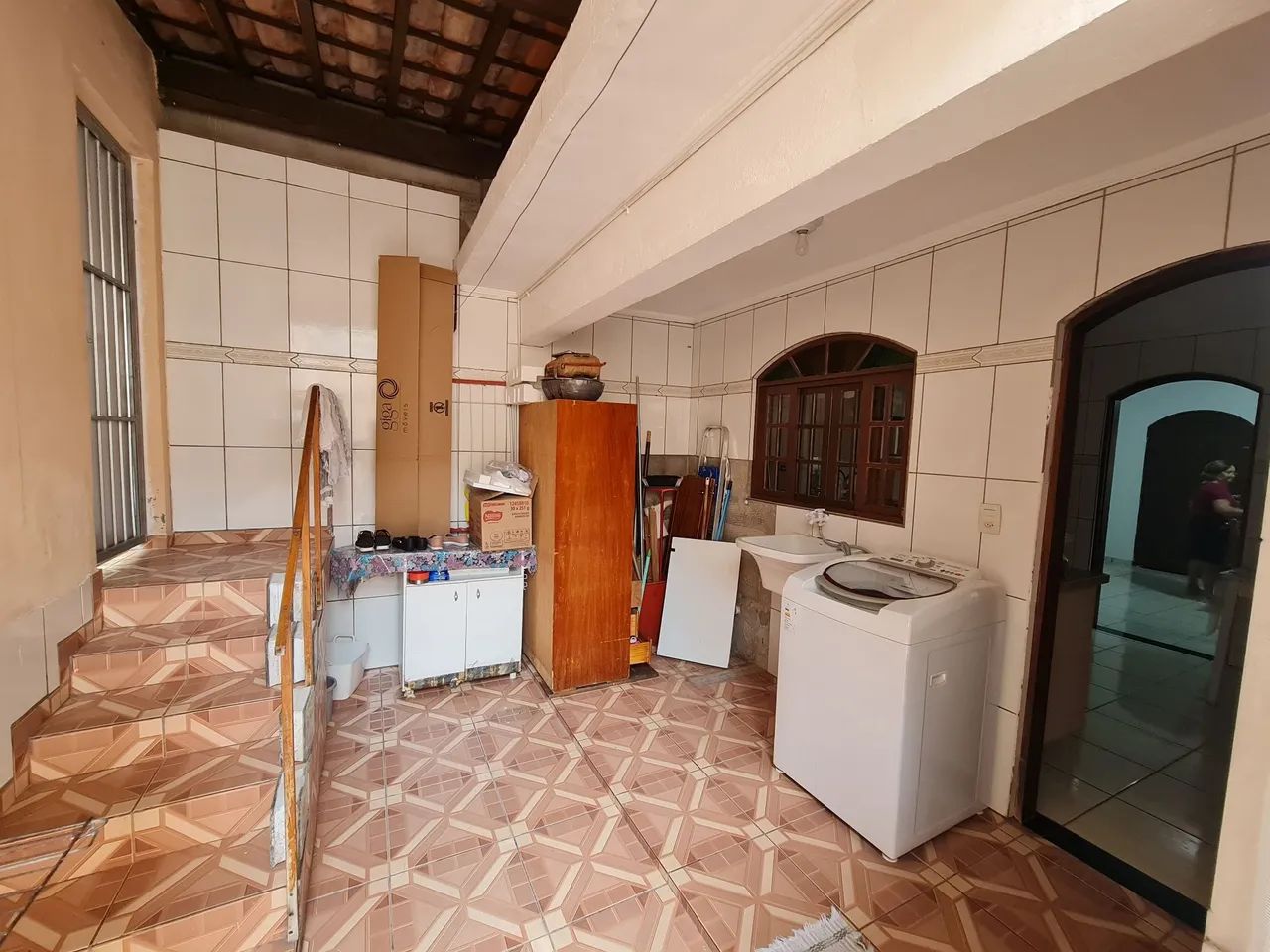 Sobrado com edicula, terreno inteiro - Foto 3