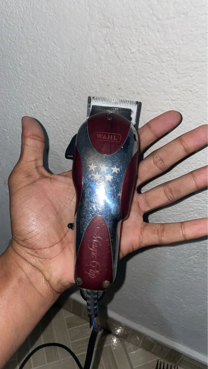 Máquina de cortar cabelo Wahl Magic Clip