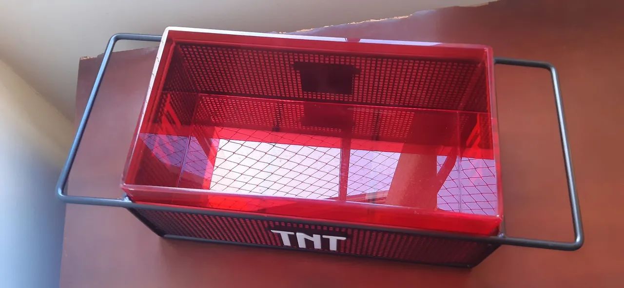 Expositor ou caixa para gelo TNT Vermelho - Foto 2