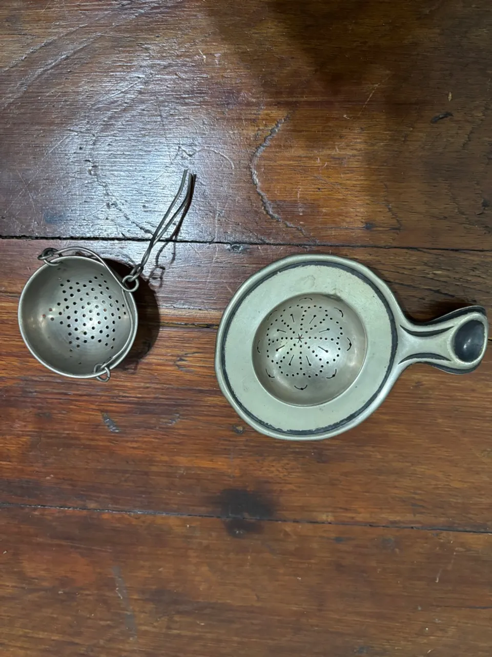 Conjunto de infusões de chá antigos em prata