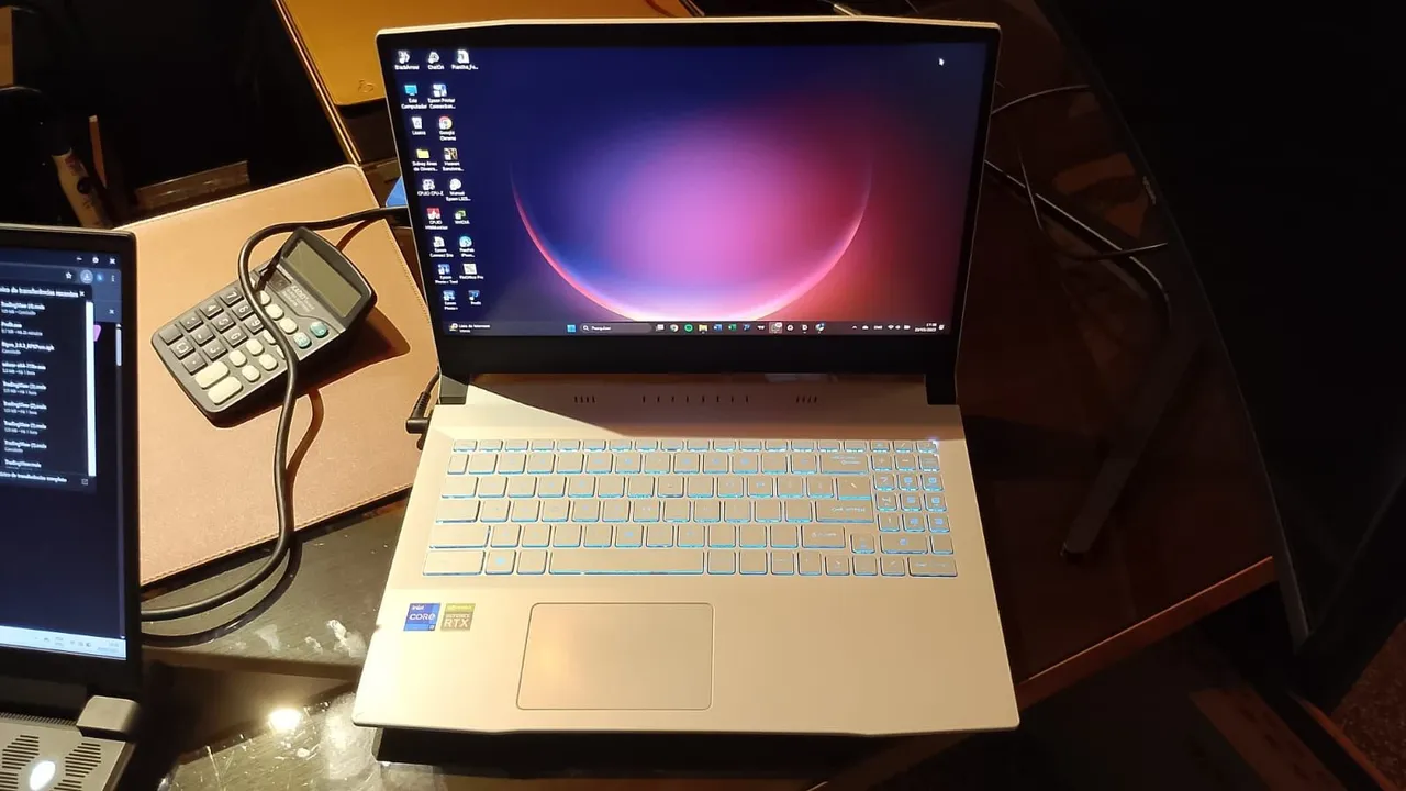 Notebook MSI (LEIA A DESCRIÇÃO)
