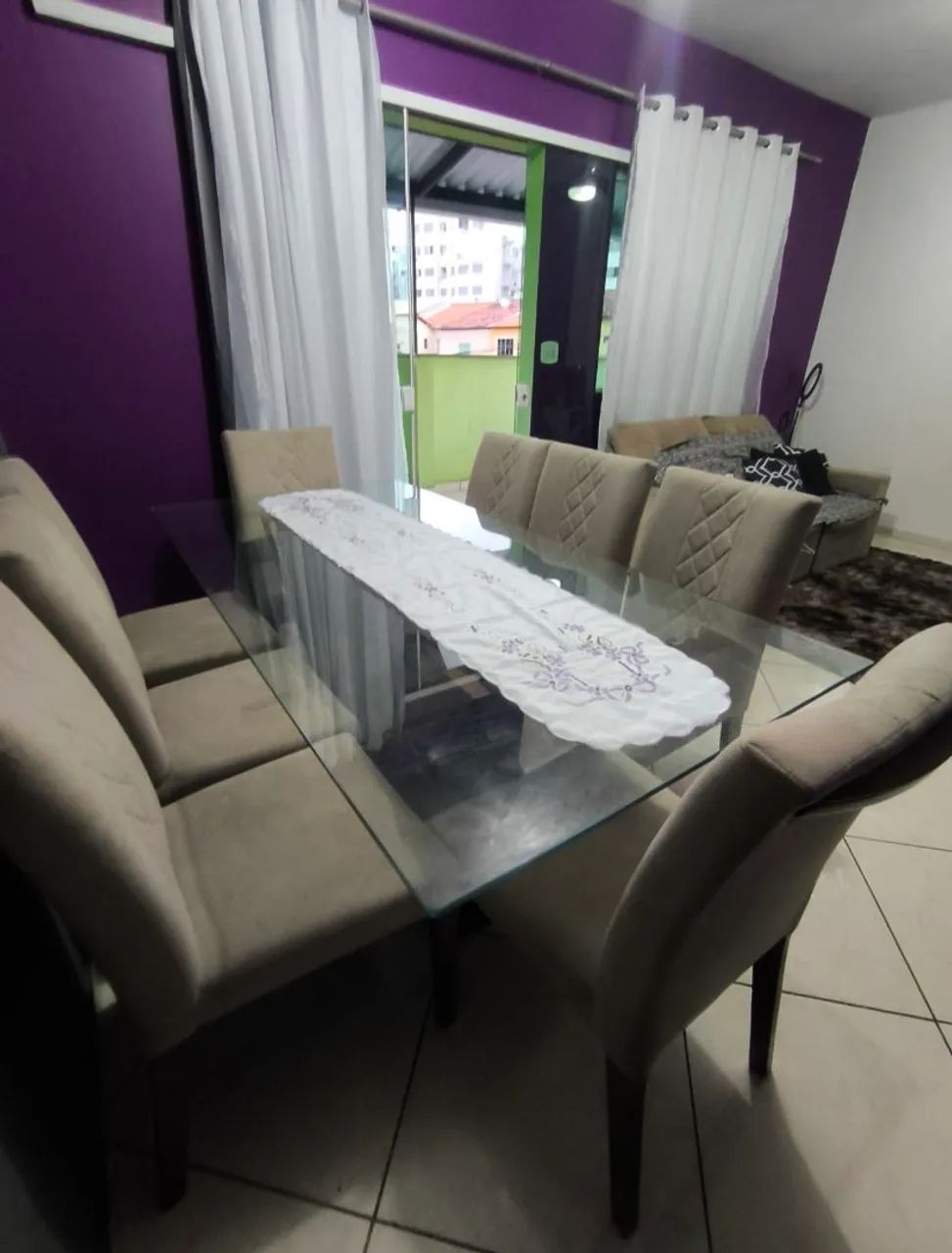 Glass table with 8 chairs64374837295745120