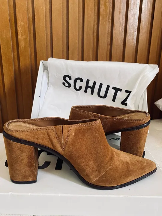 Sandália Mule Schutz Marrom