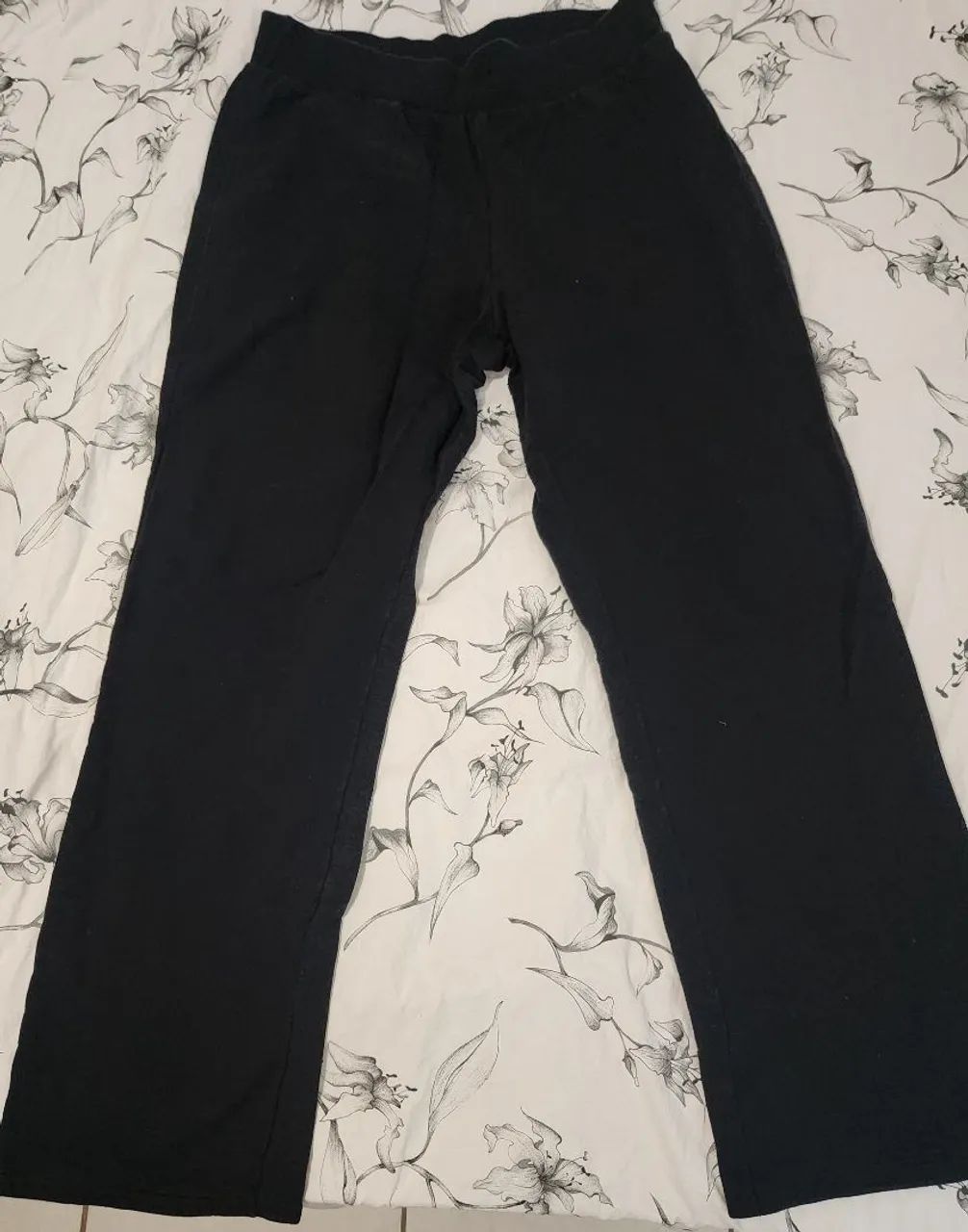 Calça de Moletom Preta