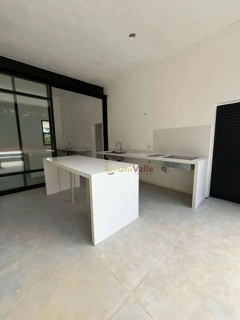 Casa com 3 dormitórios à venda, 410 m² por R$ 2.800.000 - Chácaras Cataguá - Taubaté/SP - Foto 2