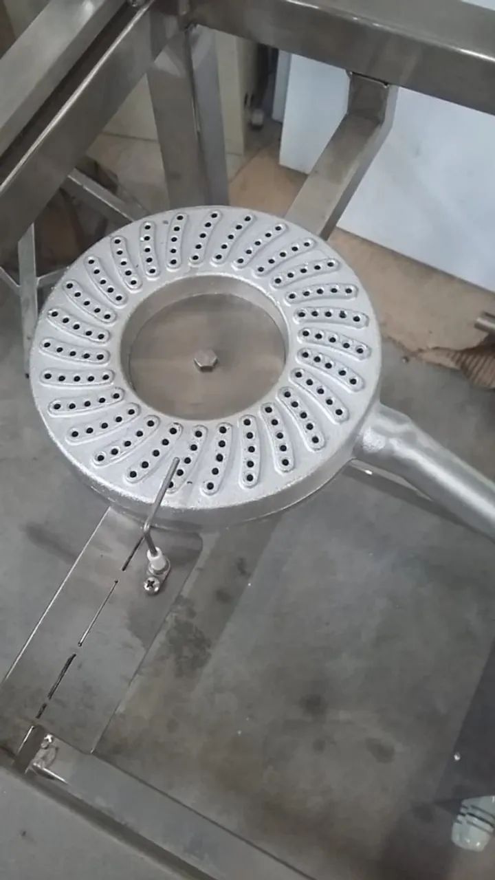 Cozedora de Carne e Massa de Coxinha Nova Delmar 20kg - Foto 2