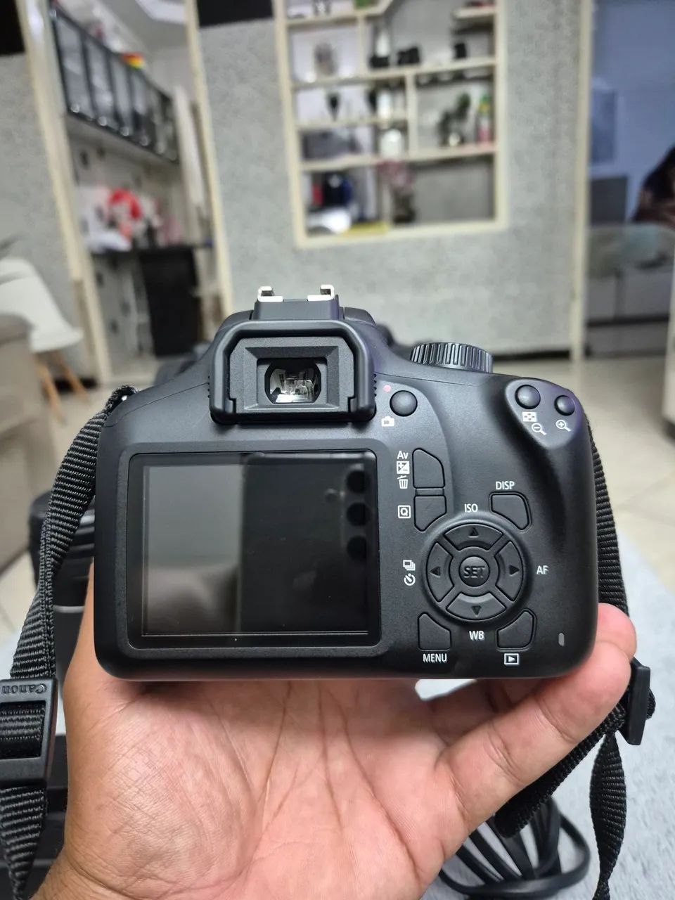 Camera Canon Eos T100 Premium Kit 18-55mm + Lente 75-300mm - Foto 4