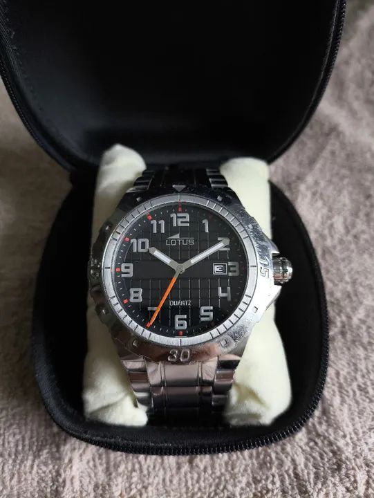 Relógio Lotus aço Inox 100m